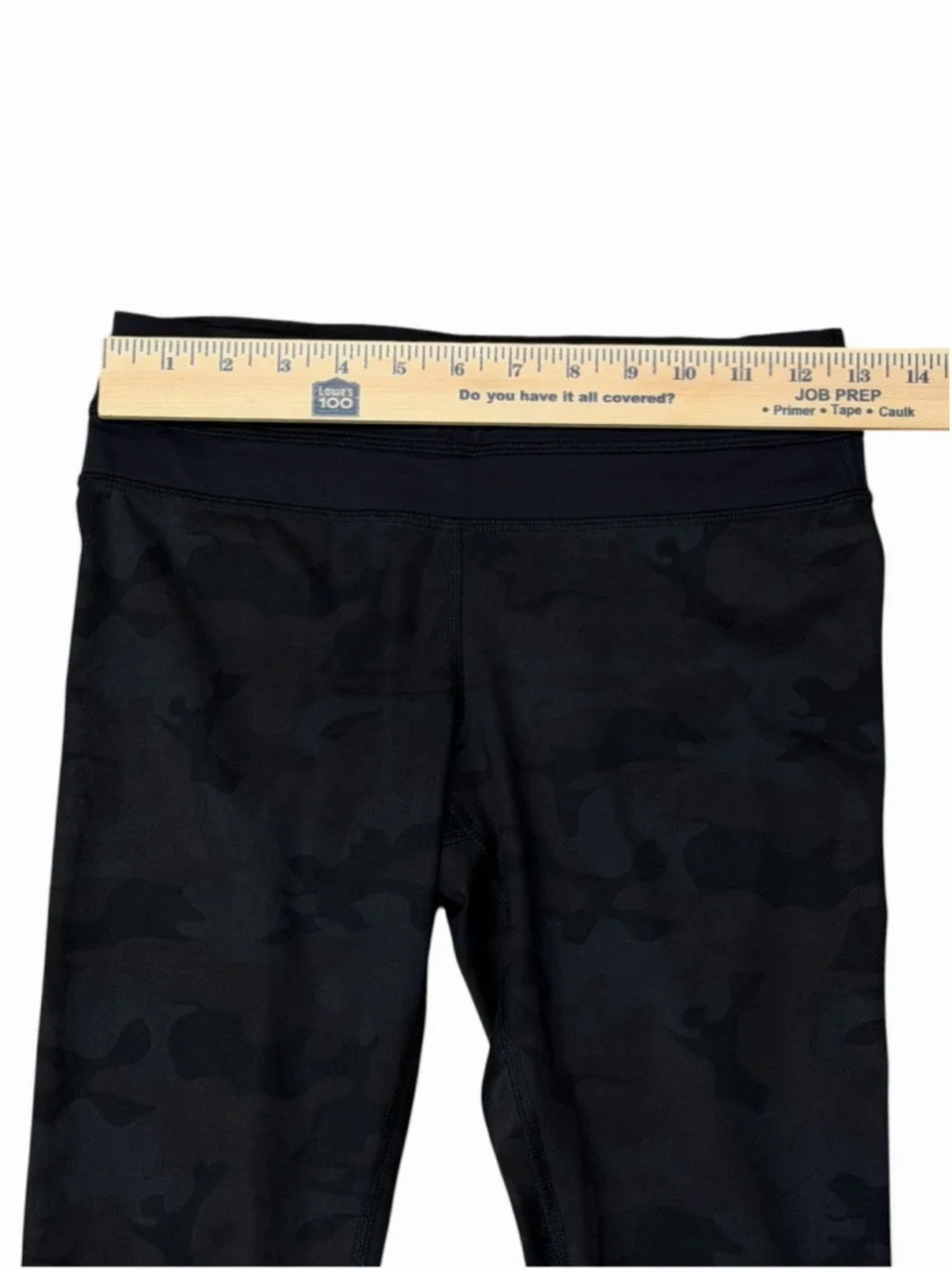 Lululemon Athletica Black Camouflage Cropped Leggings